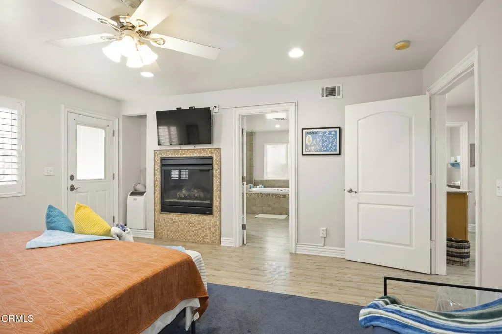 121 Los Angeles Avenue, Oxnard, California 93035 home-pic-22