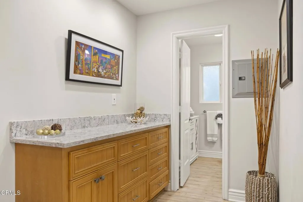 121 Los Angeles Avenue, Oxnard, California 93035 home-pic-19