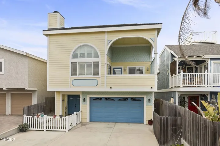 121 Los Angeles Avenue, Oxnard, California 93035, 3 Bedrooms Bedrooms, ,3 BathroomsBathrooms,Residential,For Sale,Los Angeles,V1-29119