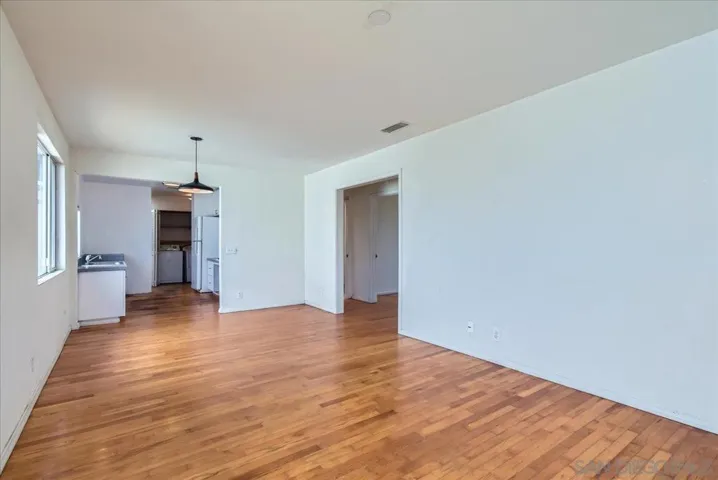 2525 Inman Court, San Diego, California 92111