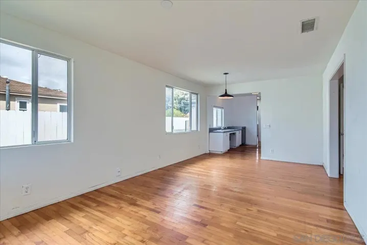 2525 Inman Court, San Diego, California 92111