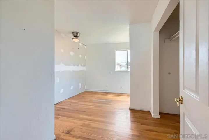 2525 Inman Court, San Diego, California 92111