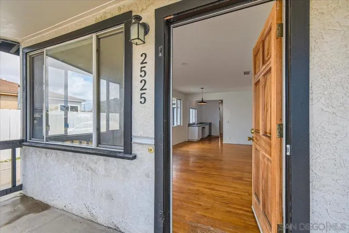 2525 Inman Court, San Diego, California 92111