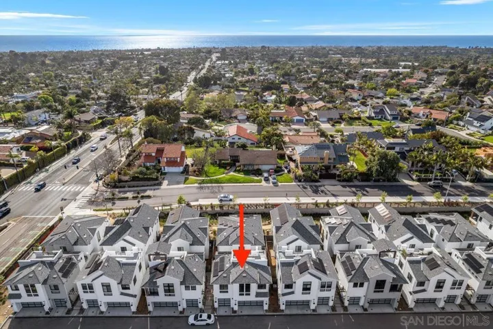 1136 Molara Lane, Encinitas, California 92024