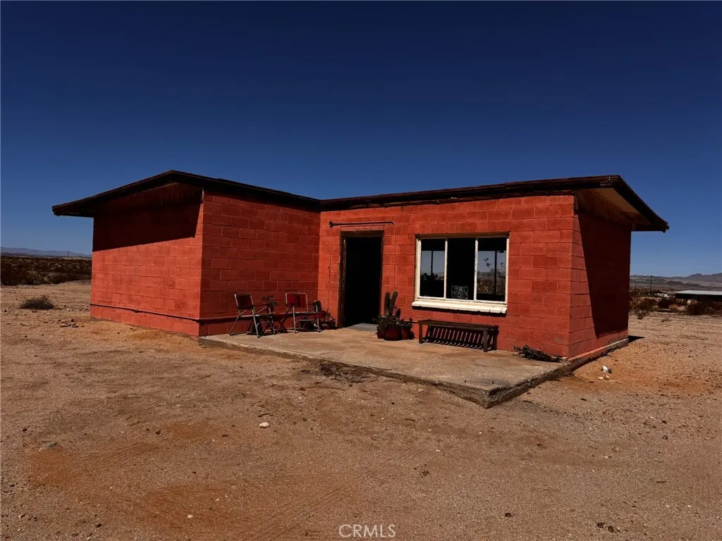 6615 Thunder Road, 29 Palms, California 92277 home-pic-0