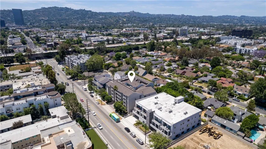 4651 Cahuenga Boulevard, Toluca Lake, California 91602