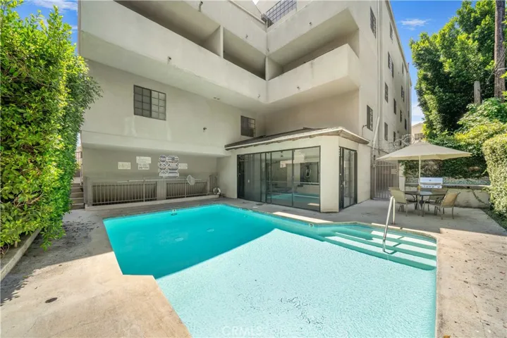 4651 Cahuenga Boulevard, Toluca Lake, California 91602