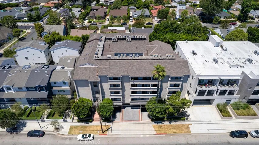4651 Cahuenga Boulevard, Toluca Lake, California 91602