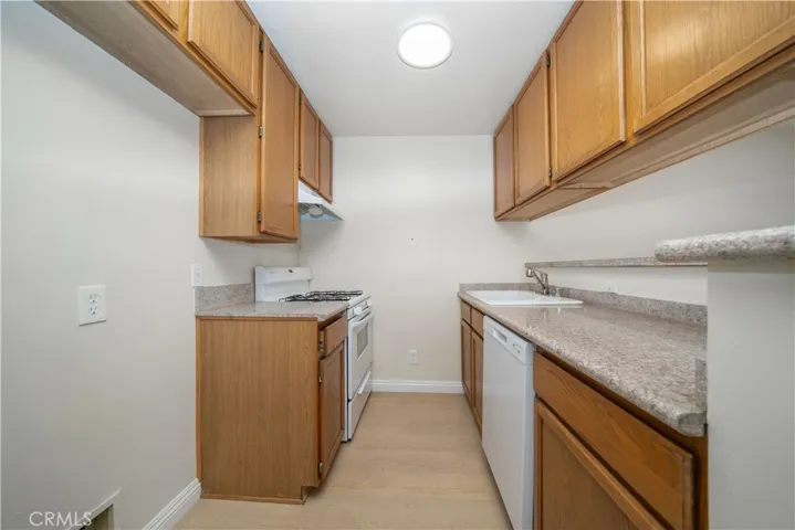 4651 Cahuenga Boulevard, Toluca Lake, California 91602
