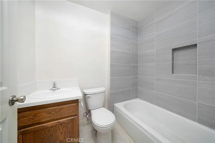 4651 Cahuenga Boulevard, Toluca Lake, California 91602