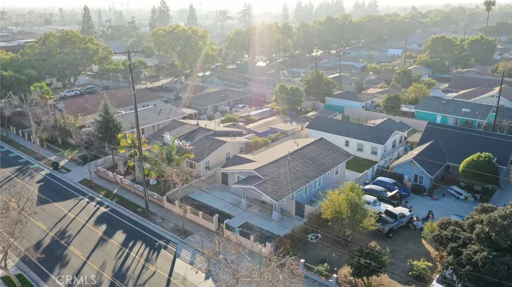 408 S Flower Street, Santa Ana, California 92703 home-pic-68