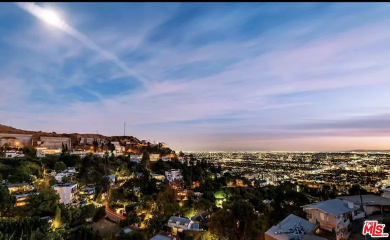1568 Viewsite Drive, Los Angeles, California 90069