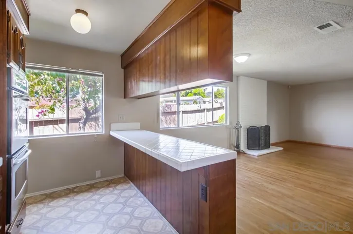 8402 Boulder Pl, San Diego, California 92119