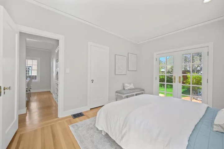 1249 Oak Street, San Mateo, California 94402