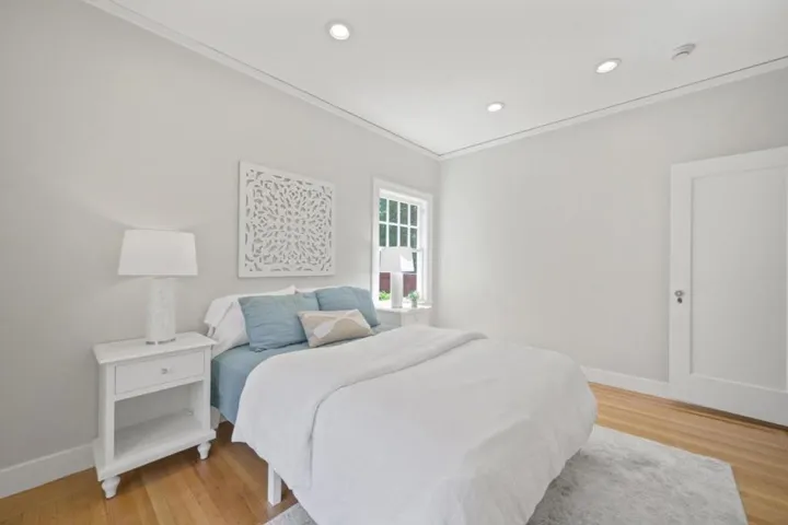1249 Oak Street, San Mateo, California 94402