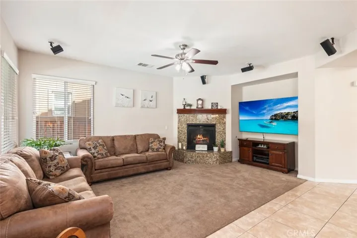 46123 Drymen Avenue, Temecula, California 92592