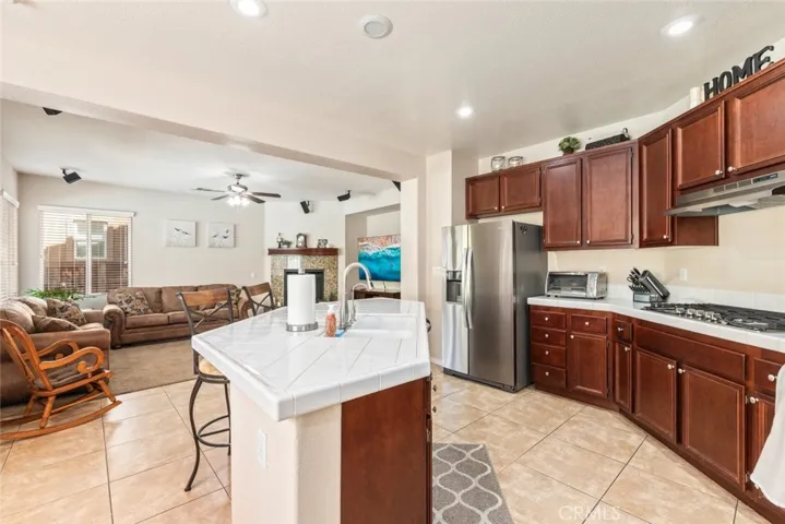 46123 Drymen Avenue, Temecula, California 92592