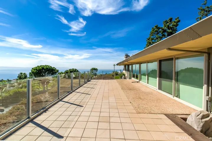 3300 Starline Drive, Rancho Palos Verdes, California 90275