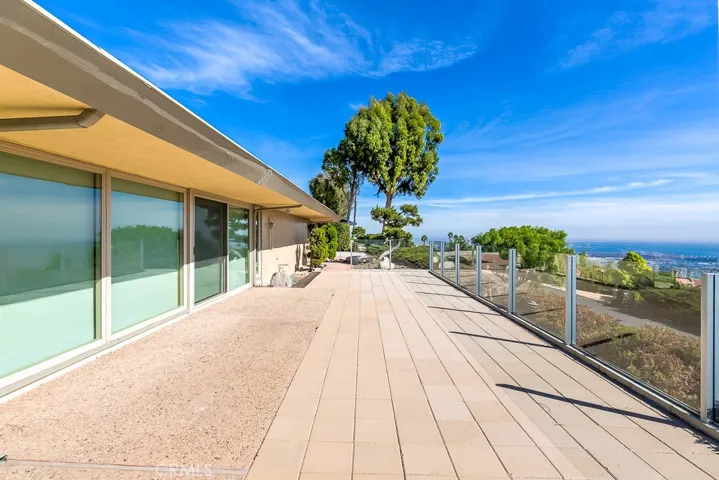3300 Starline Drive, Rancho Palos Verdes, California 90275