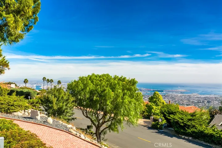 3300 Starline Drive, Rancho Palos Verdes, California 90275