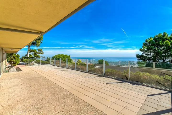 3300 Starline Drive, Rancho Palos Verdes, California 90275
