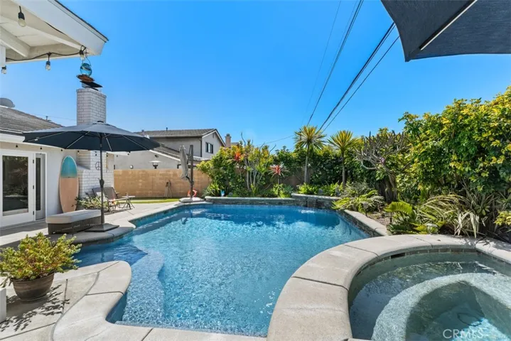 19591 Waterbury Lane, Huntington Beach, California 92646