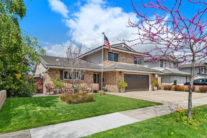 19591 Waterbury Lane, Huntington Beach, California 92646