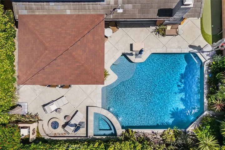 19591 Waterbury Lane, Huntington Beach, California 92646