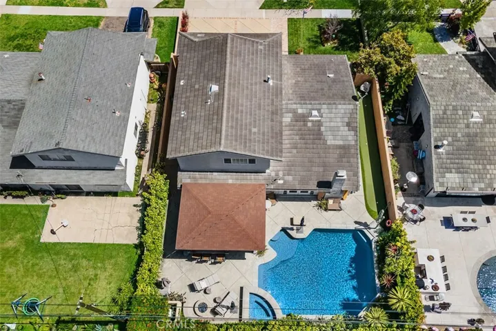 19591 Waterbury Lane, Huntington Beach, California 92646