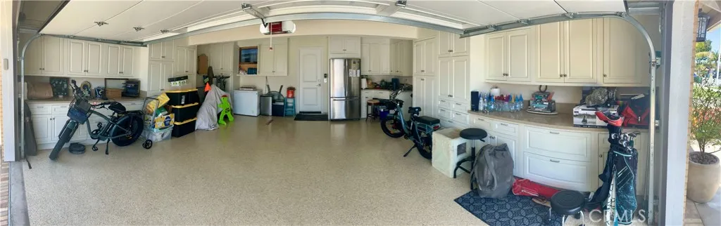 19591 Waterbury Lane, Huntington Beach, California 92646