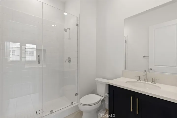 Secondary Bathroom - Silverado Coastal Contemporary - HS 47 - Ridge Collection at Bella Vista
