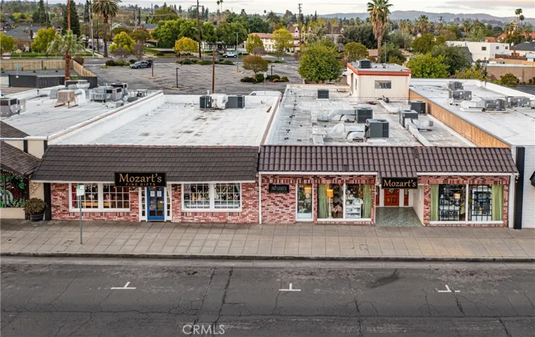 240 E Citrus Avenue, Redlands, California 92373
