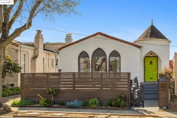 1660 Sacramento St, Berkeley, California 94702