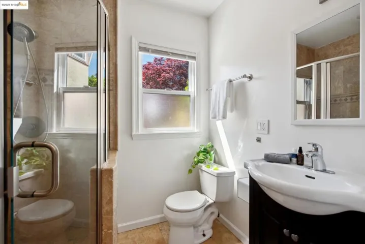1660 Sacramento St, Berkeley, California 94702