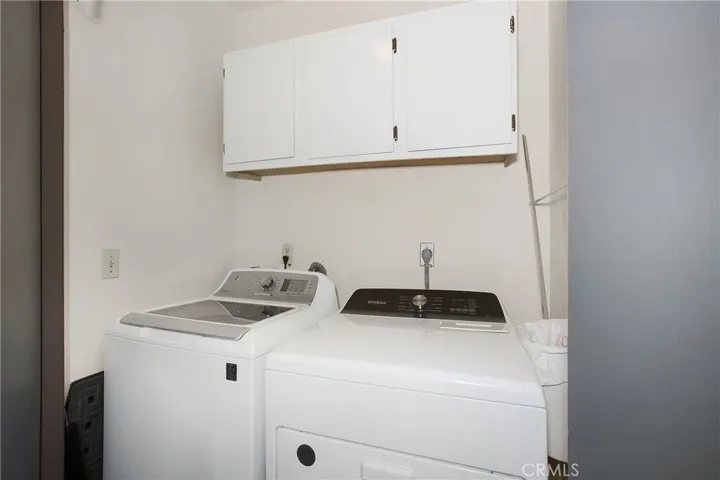 Your very own FULL SIZE washer & dryer is included! No more laundromat.