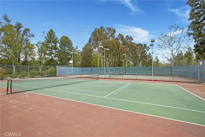 HOA tennis courts