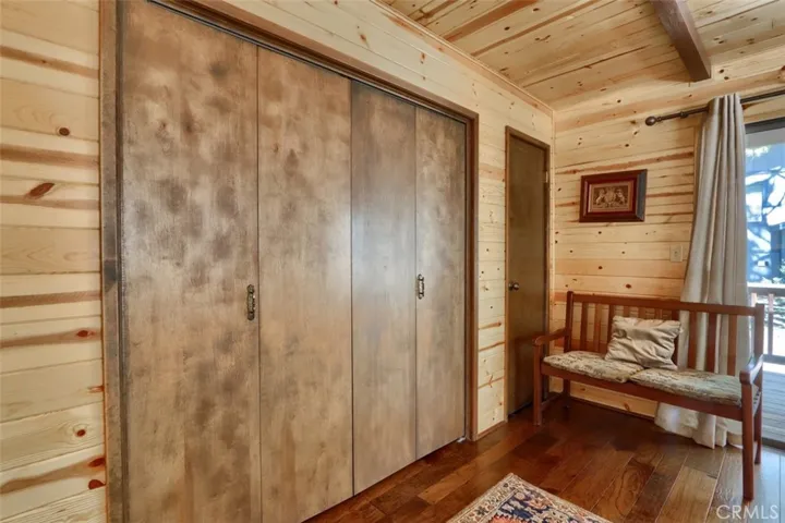 2646 W Bruce Road, Wawona, California 95389