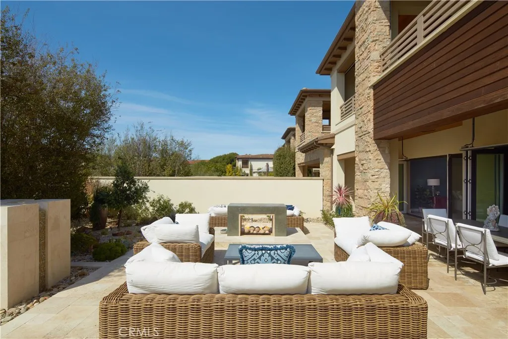 87 Monarch Beach Resort S, Dana Point, California 92629 home-pic-27