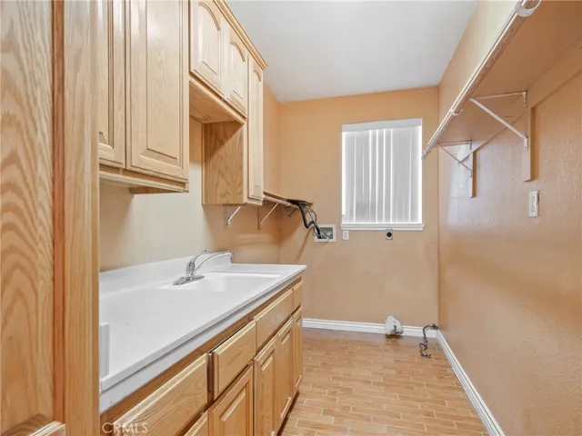 19030 Pimlico Road, Apple Valley, California 92308