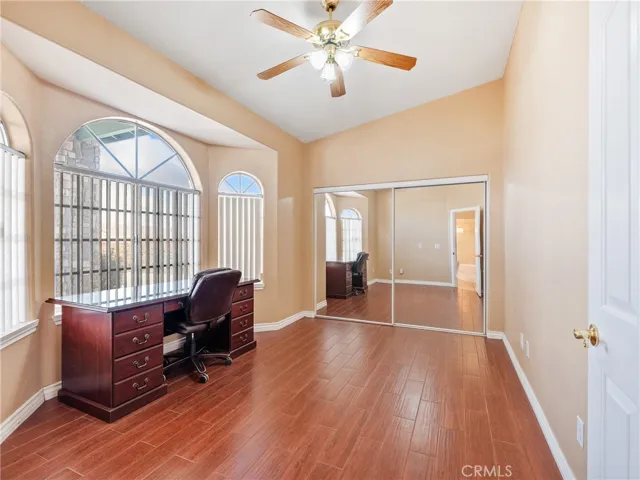 19030 Pimlico Road, Apple Valley, California 92308