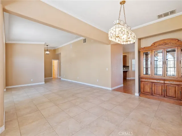 19030 Pimlico Road, Apple Valley, California 92308
