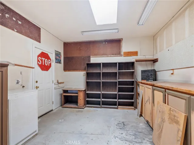 19030 Pimlico Road, Apple Valley, California 92308