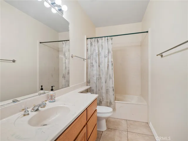 19030 Pimlico Road, Apple Valley, California 92308