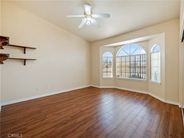 19030 Pimlico Road, Apple Valley, California 92308