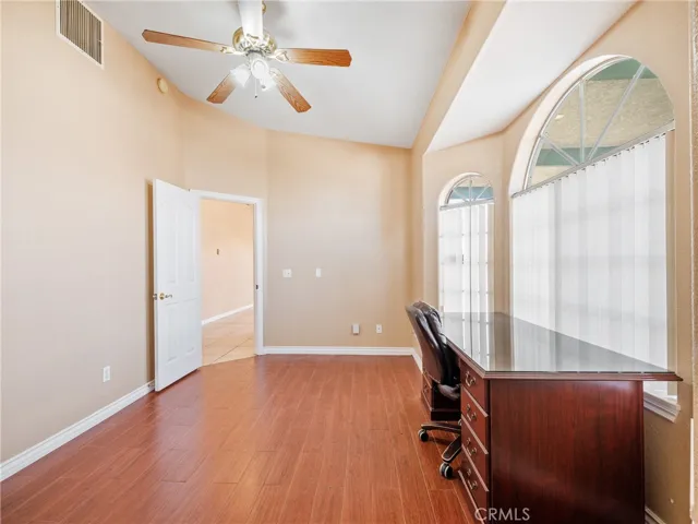 19030 Pimlico Road, Apple Valley, California 92308
