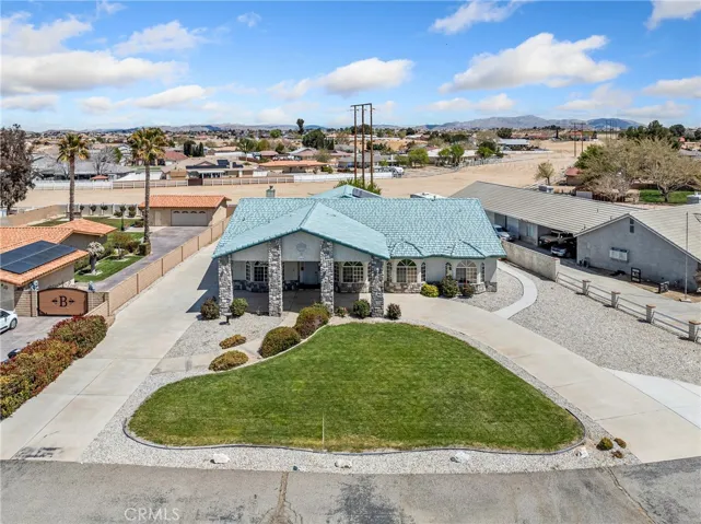 19030 Pimlico Road, Apple Valley, California 92308