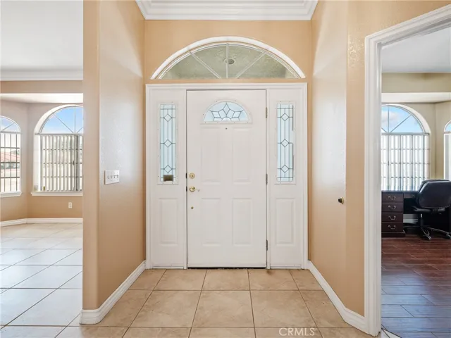 19030 Pimlico Road, Apple Valley, California 92308