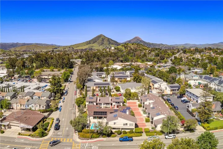 1360 Laurel Lane 2, San Luis Obispo, California 93401