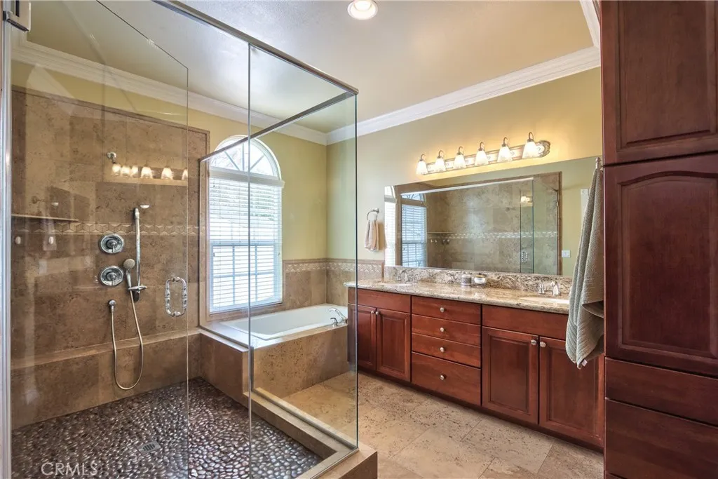 41548 Hutchison Court, Murrieta, California 92562 home-pic-49