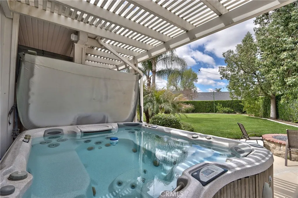 41548 Hutchison Court, Murrieta, California 92562 home-pic-18